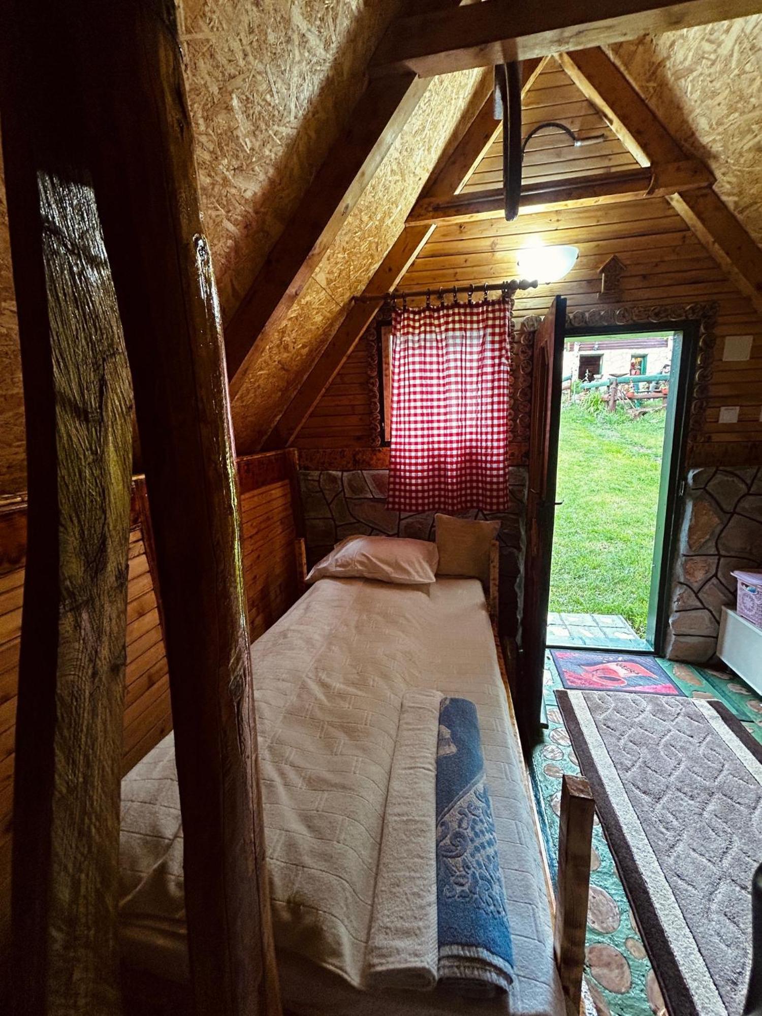 Durmitorska Koliba Sa Kupatilom Villa Zabljak  Exterior photo